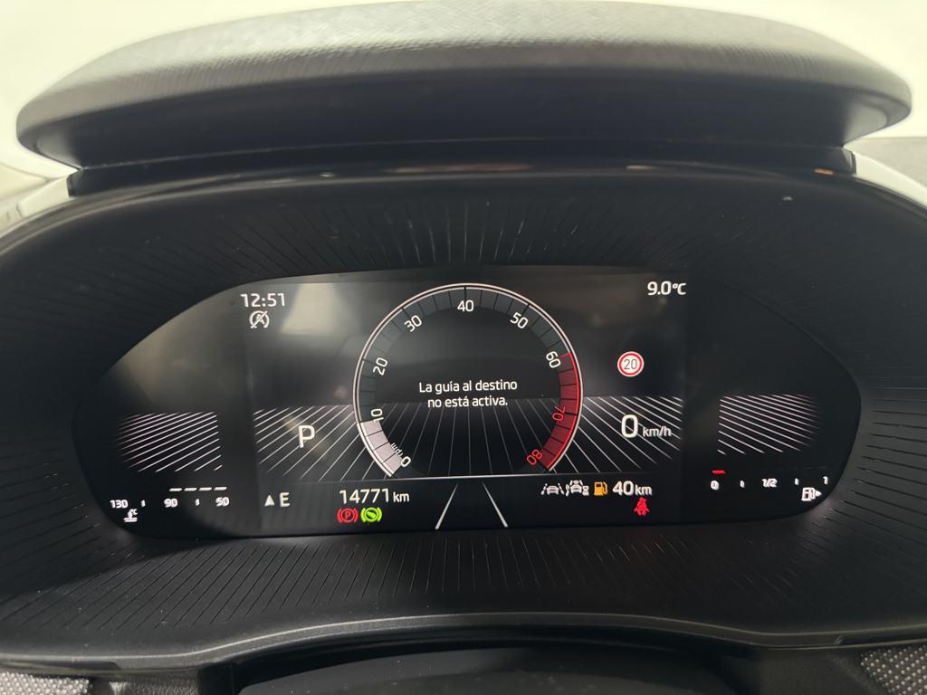 Skoda Fabia 1.0 TSI Selection DSG 85 kW (115 CV) - 11