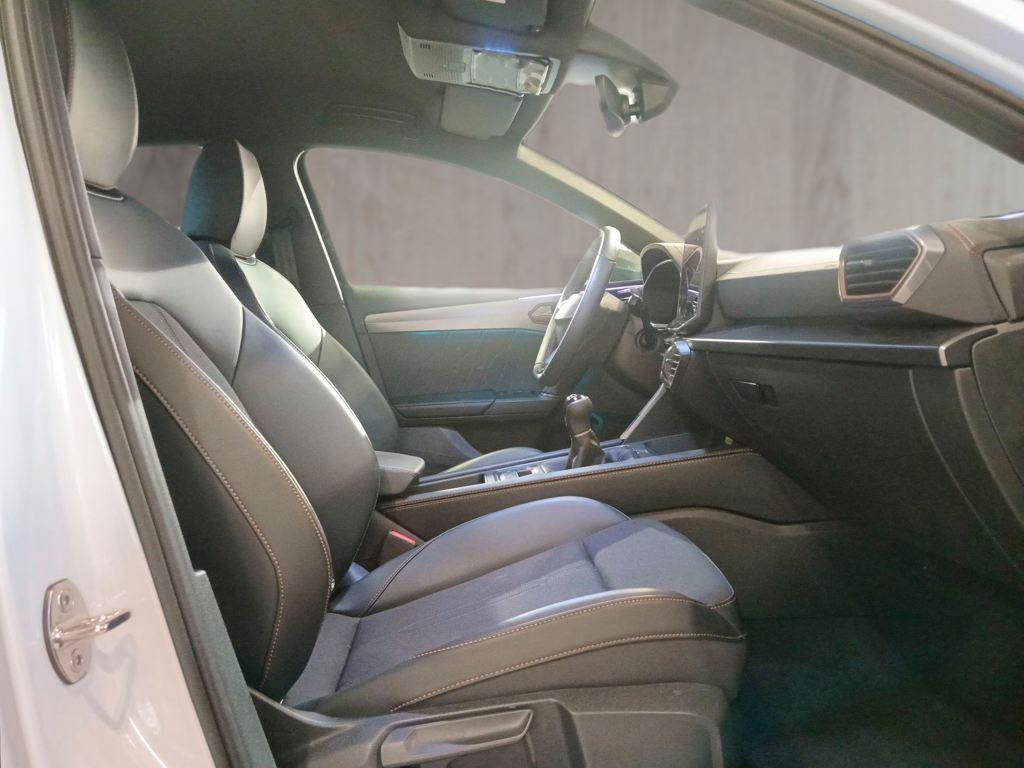 CUPRA Leon Sportstourer 1.5 TSI 110 kW (150 CV) - 4