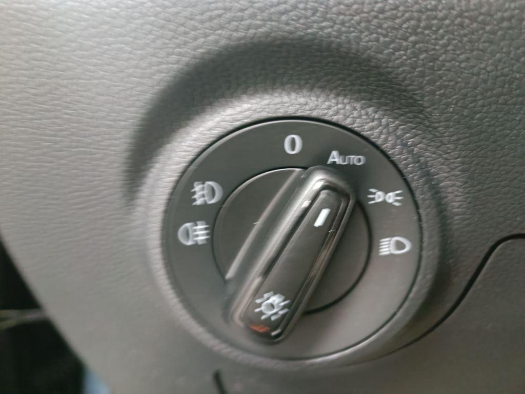 SEAT Arona 1.0 TSI Style Special Edition 85 kW (115 CV) - 9