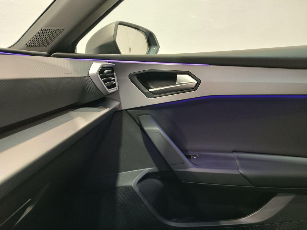 SEAT León 1.5 TSI S&S FR 25 Aniversario 85 kW (116 CV) - 8