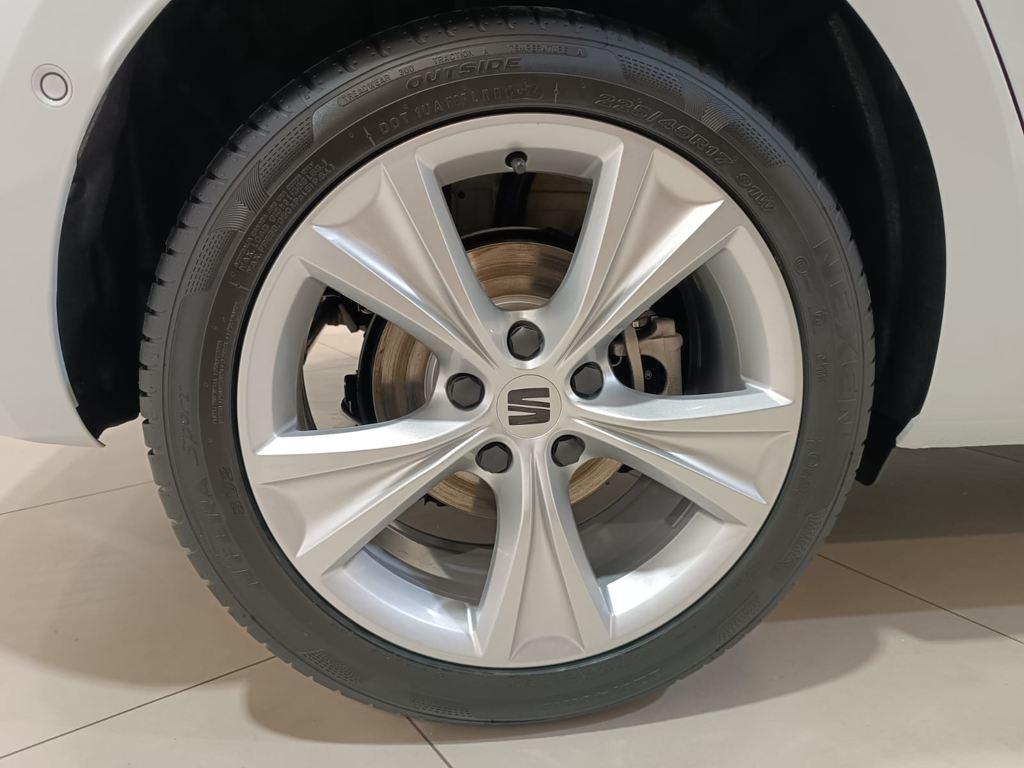 SEAT León 1.5 TSI S&S FR 25 Aniversario 85 kW (116 CV) - 7