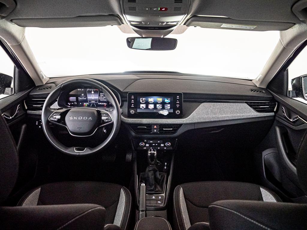 Skoda Kamiq 1.0 TSI Selection DSG 85 kW (115 CV) - 3