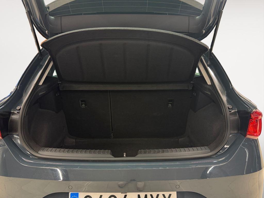 SEAT León 1.5 eTSI Style 25 Aniversario DSG 85 kW (116 CV) - 6