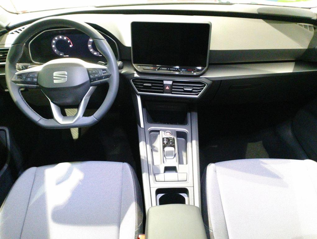 SEAT León 1.5 eTSI Style 25 Aniversario DSG 85 kW (116 CV) - 3