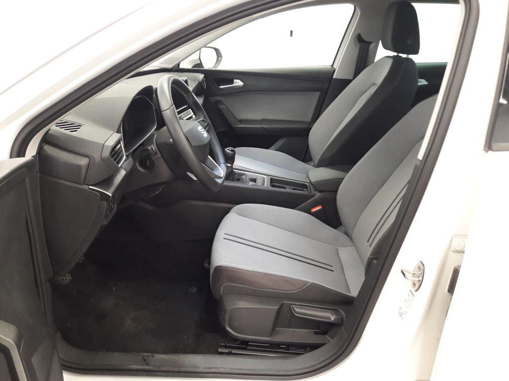 SEAT León 1.5 eTSI Style 25 Aniversario DSG 85 kW (116 CV) - 8