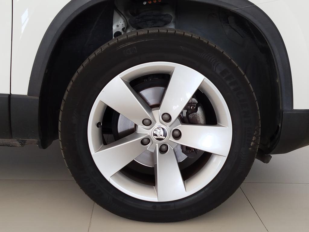 Skoda Karoq 1.5 TSI ACT Ambition DSG 110 kW (150 CV) - 7