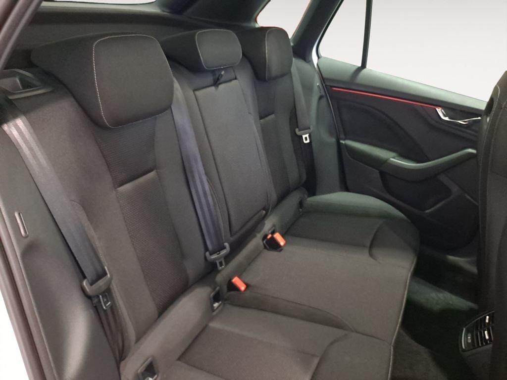 Skoda Kamiq 1.0 TSI Design DSG 85 kW (115 CV) - 8