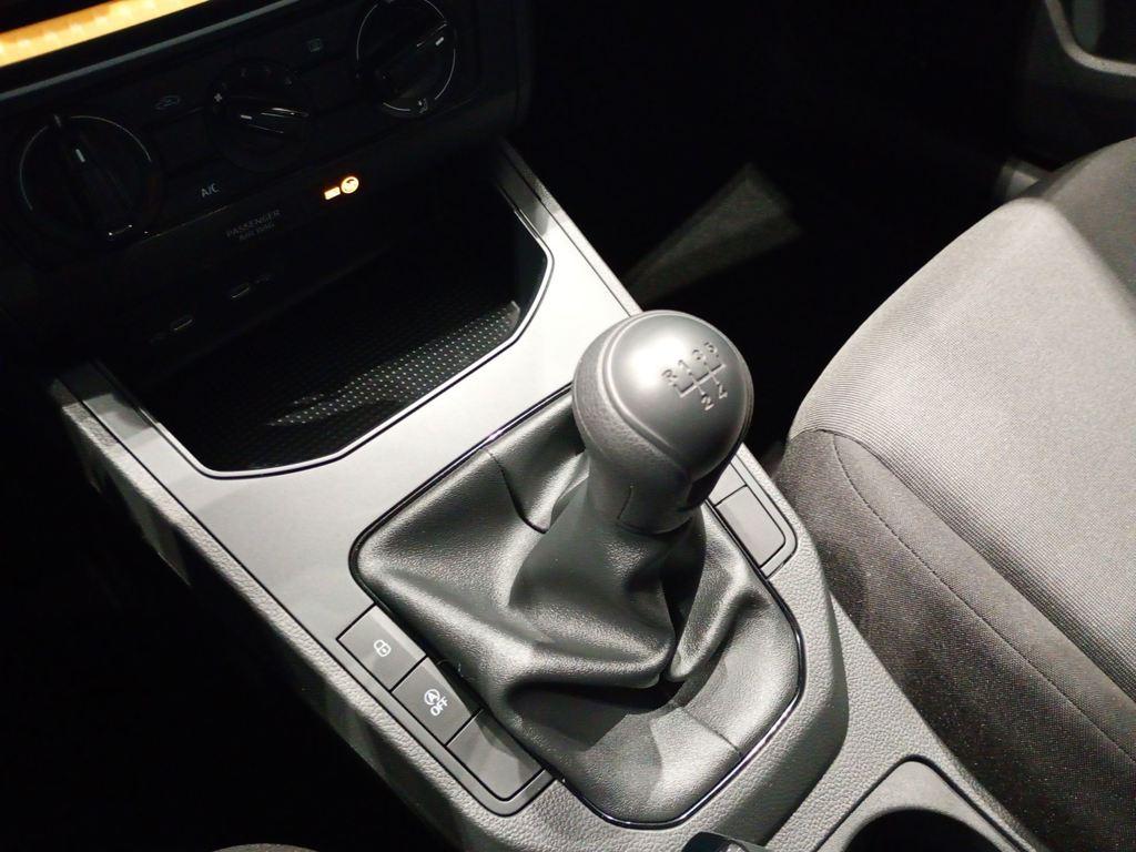 SEAT Ibiza 1.0 MPI S&S Style XM 59 kW (80 CV) - 9