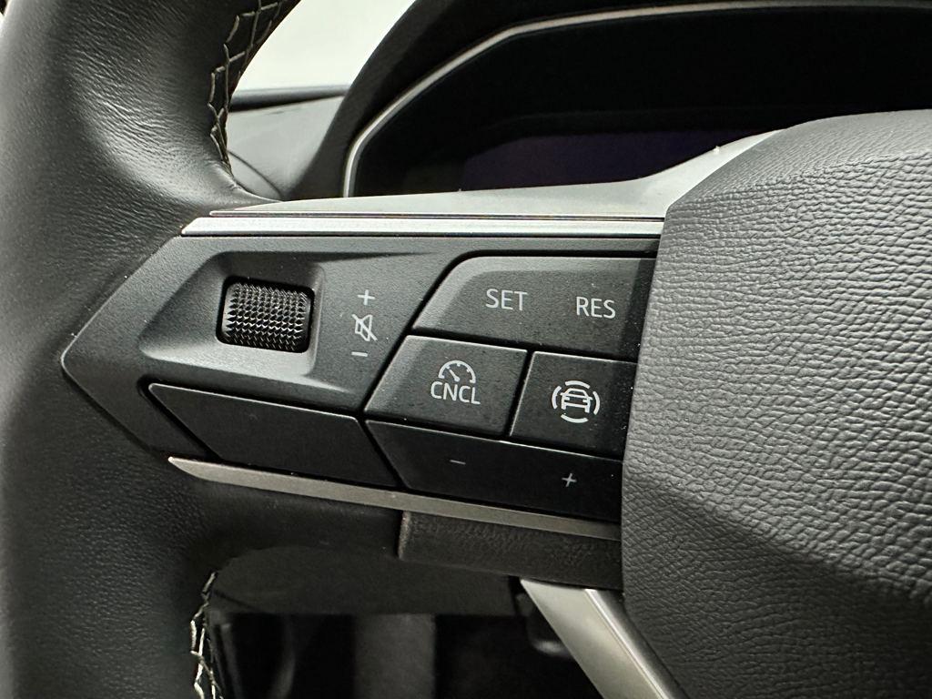 SEAT León ST 1.5 eTSI Style 25 Aniversario DSG 85 kW (116 CV) - 11