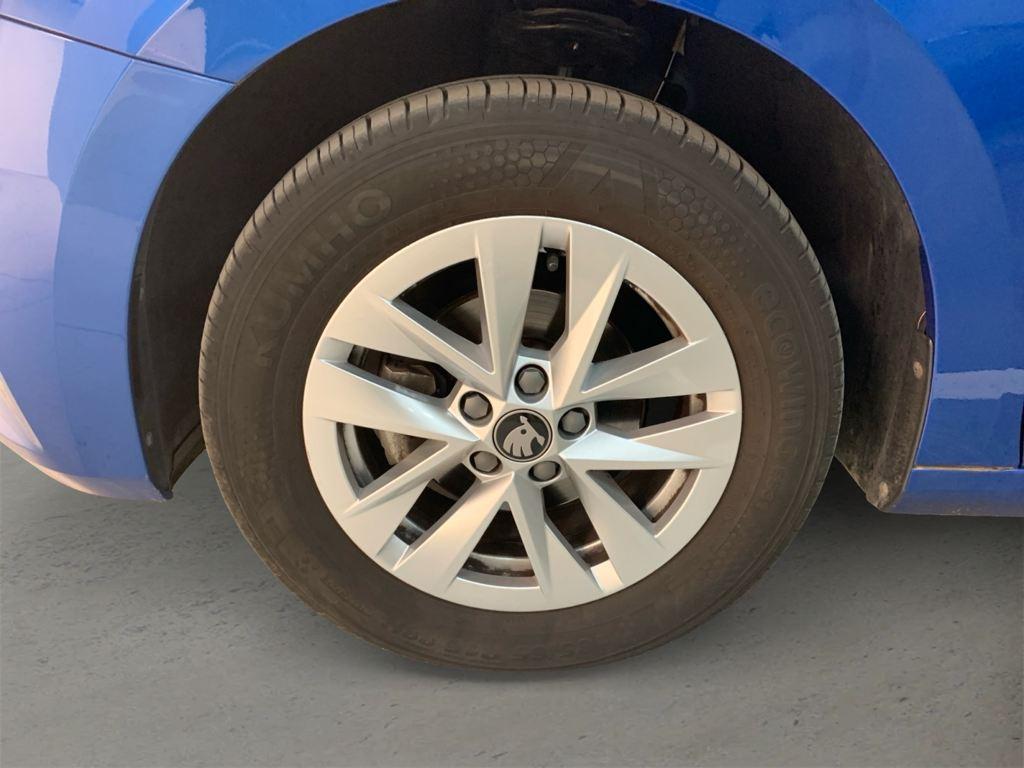 Skoda Fabia 1.0 TSI Selection 70 kW (95 CV) - 7