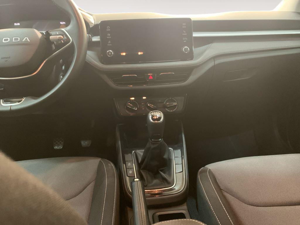 Skoda Fabia 1.0 TSI Selection 70 kW (95 CV) - 9