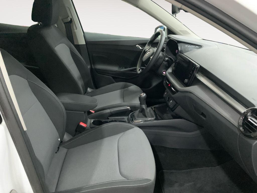 Skoda Fabia 1.0 TSI Selection 70 kW (95 CV) - 4