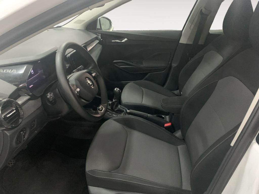 Skoda Fabia 1.0 TSI Selection 70 kW (95 CV) - 8