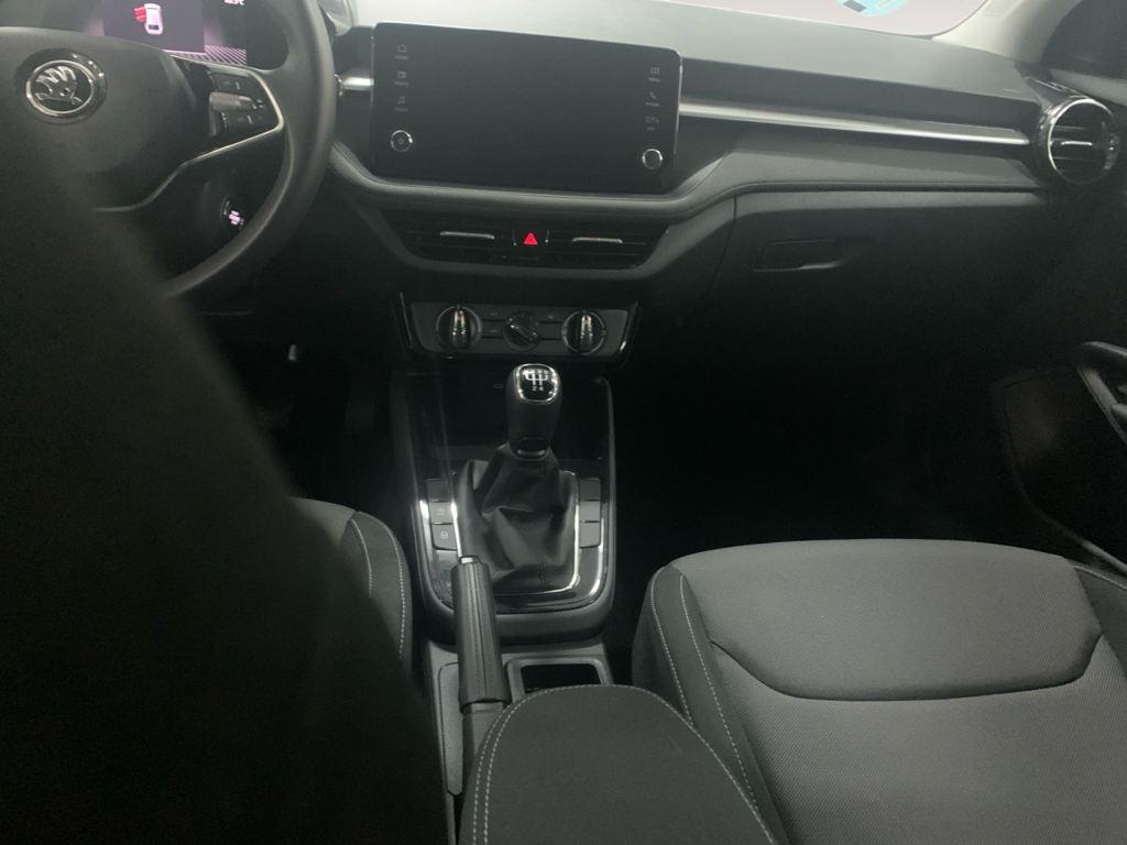 Skoda Fabia 1.0 TSI Selection 70 kW (95 CV) - 9