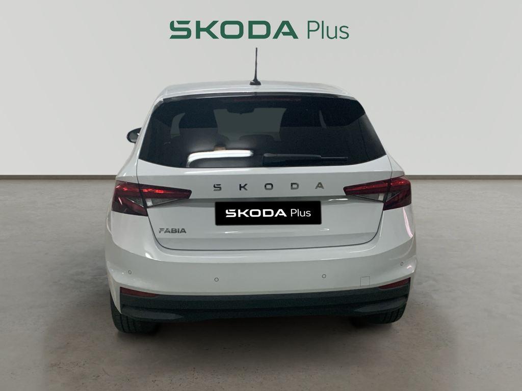 Skoda Fabia 1.0 TSI Selection 70 kW (95 CV) - 12