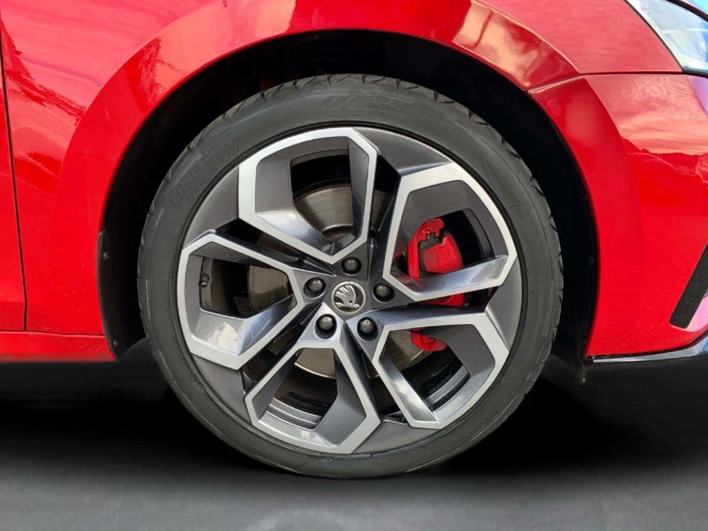 Skoda Octavia Combi 2.0 TSI RS DSG 180 kW (245 CV) - 7