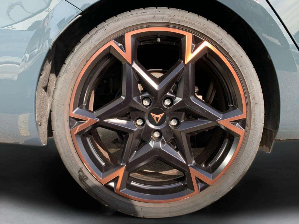 CUPRA Leon Sportstourer 1.5 eTSI DSG 110 kW (150 CV) - 7