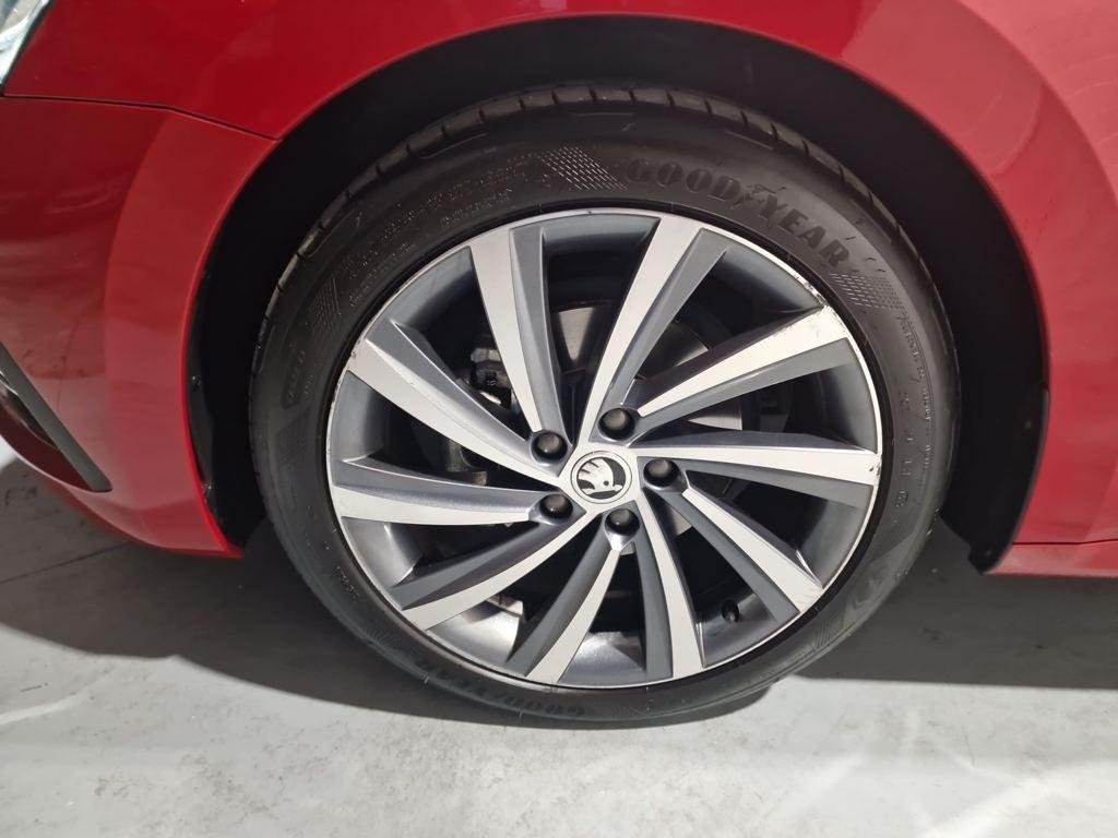 Skoda Octavia Combi 1.5 TSI Style 110 kW (150 CV) - 7