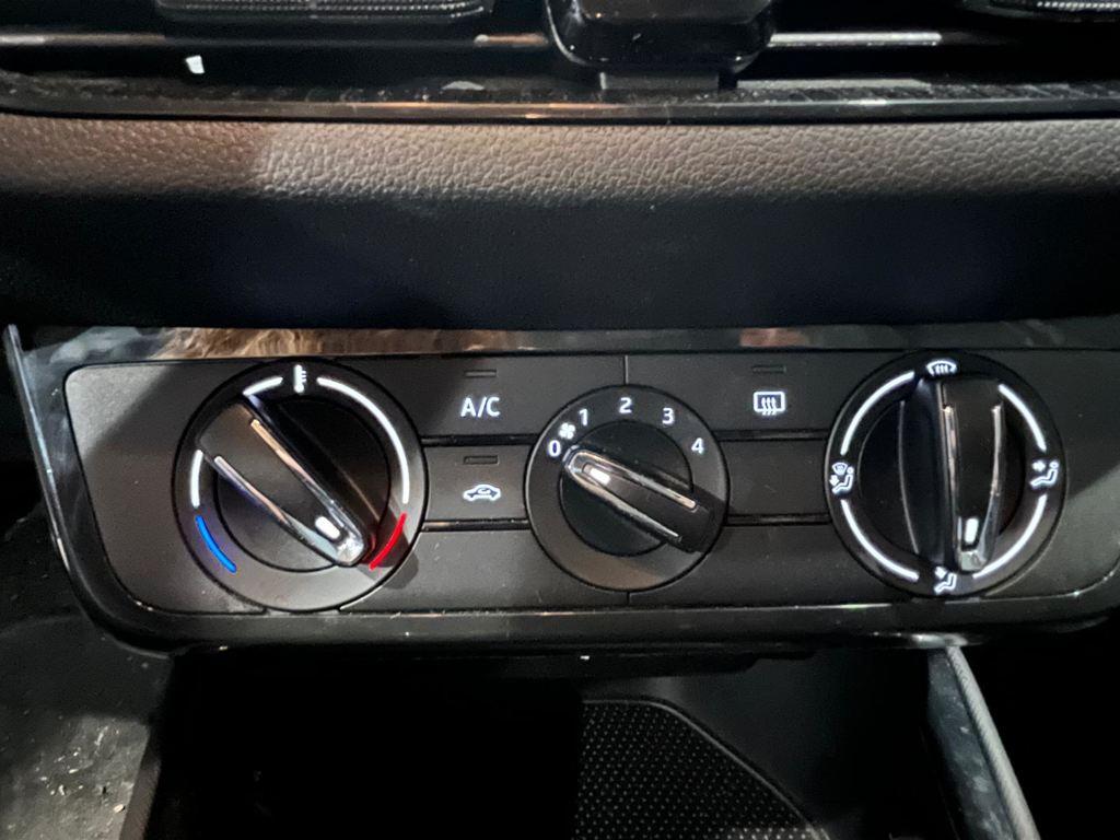 Skoda Fabia 1.0 TSI Active 70 kW (95 CV) - 11