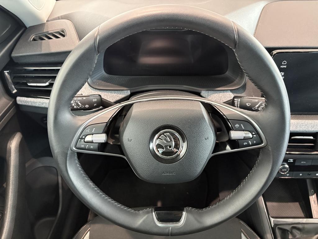 Skoda Kamiq 1.0 TSI Selection 85 kW (115 CV) - 9