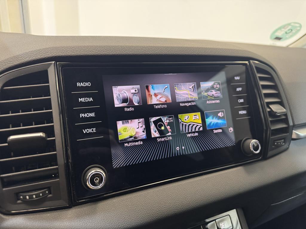 Skoda Karoq 1.5 TSI ACT Selection DSG 110 kW (150 CV) - 13