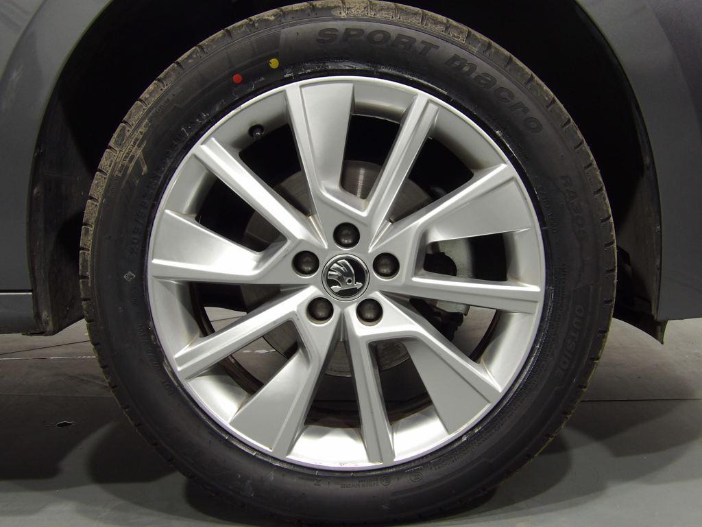 Skoda Kamiq 1.5 TSI Style DSG 110 kW (150 CV) - 7