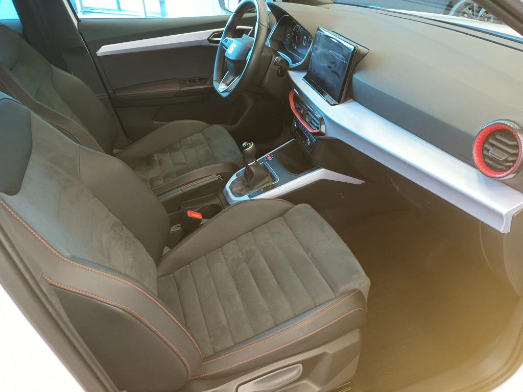 SEAT Arona 1.0 TSI Style Special Edition 85 kW (115 CV) - 4