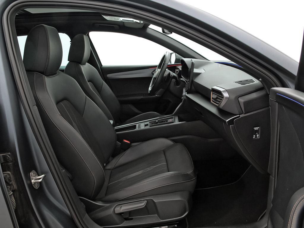 CUPRA Leon Sportstourer 2.0 TSI DSG 140 kW (190 CV) - 4