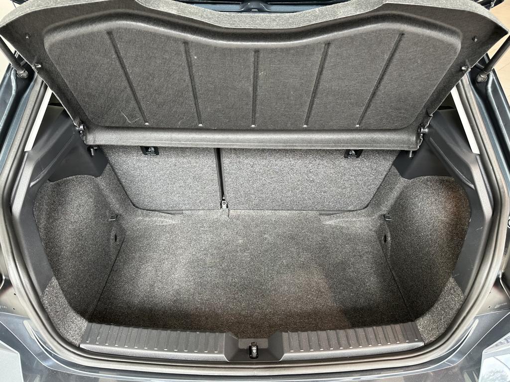 SEAT Ibiza 1.0 MPI Style Salta 59 kW (80 CV) - 6