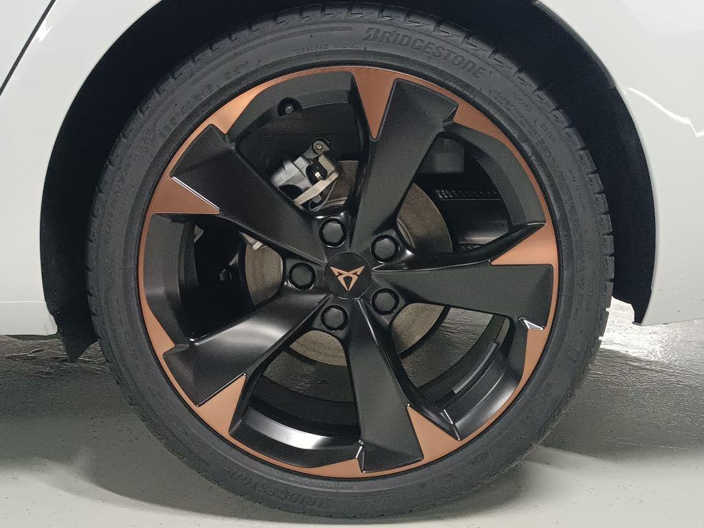 CUPRA Leon Sportstourer 1.5 eTSI DSG 110 kW (150 CV) - 7