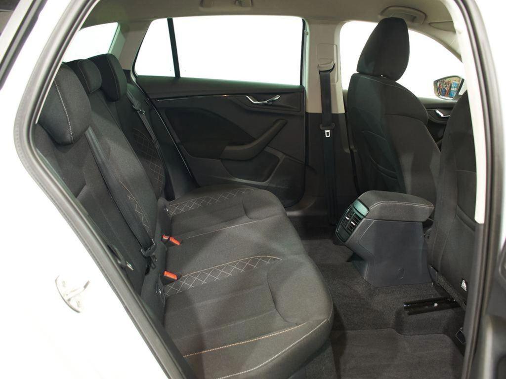 Skoda Scala 1.0 TSI Selection DSG 85 kW (115 CV) - 5