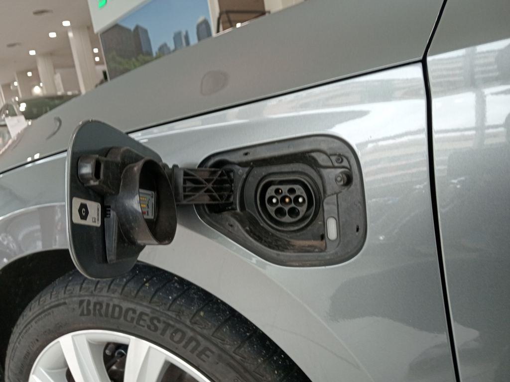 Skoda Octavia 1.4 TSI iV P-HEV Selection DSG 150 kW (204 CV) - 18