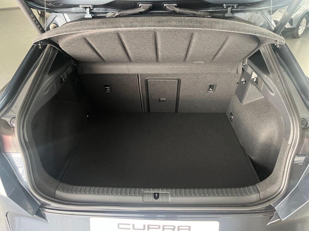 CUPRA Formentor 1.5 TSI e-Hybrid DSG 150 kW (204 CV) - 6