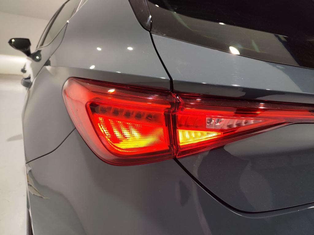 SEAT León 2.0 TDI S&S Style XS 85 kW (115 CV) - 19