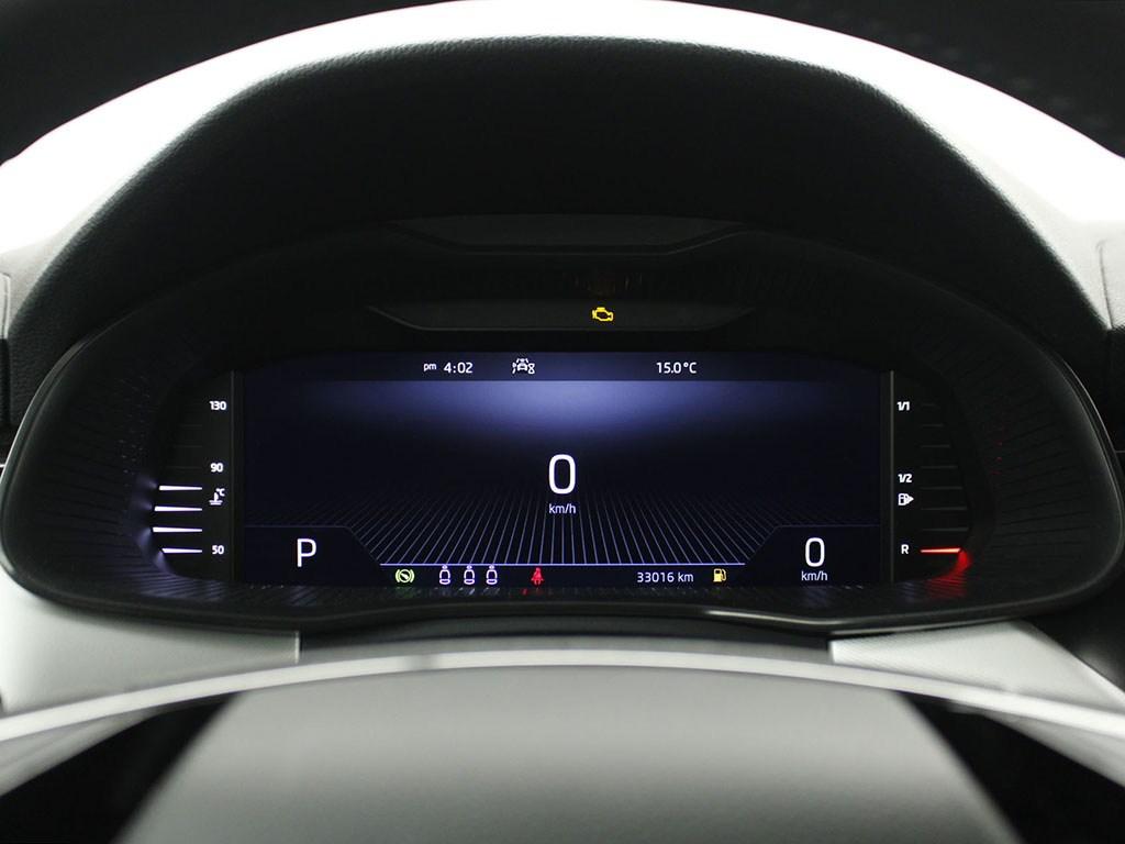 Skoda Kamiq 1.0 TSI Emotion DSG 81 kW (110 CV) - 8