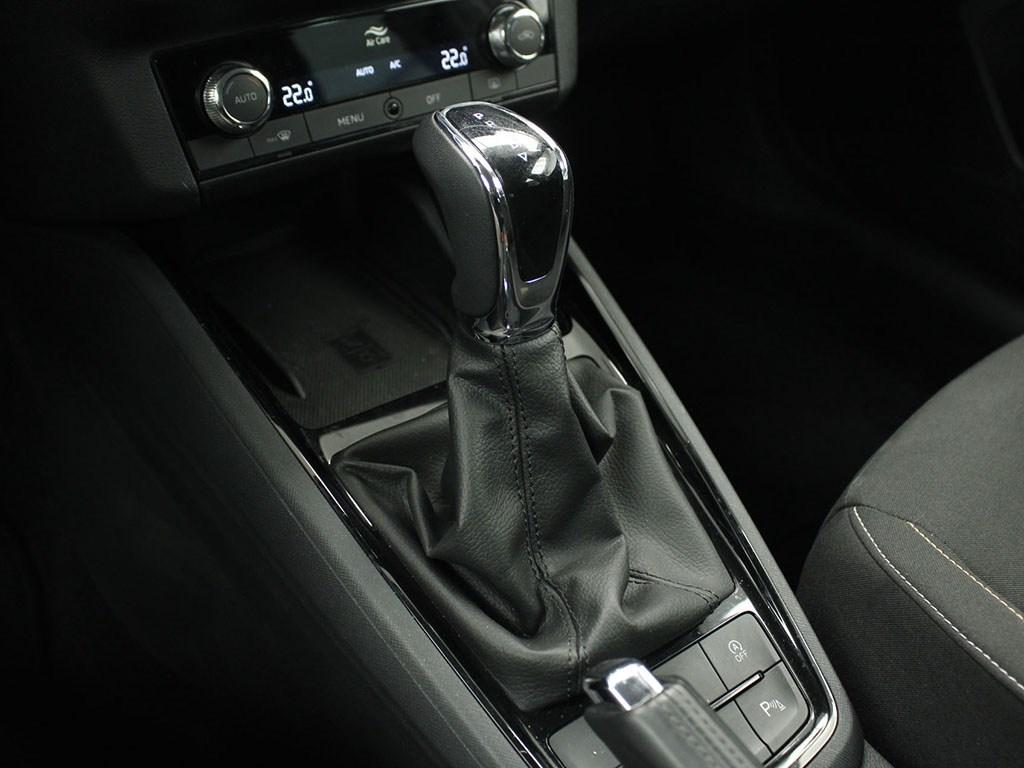 Skoda Kamiq 1.0 TSI Emotion DSG 81 kW (110 CV) - 9