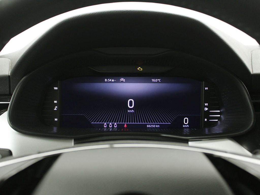 Skoda Scala 1.0 TSI Ambition 70 kW (95 CV) - 8