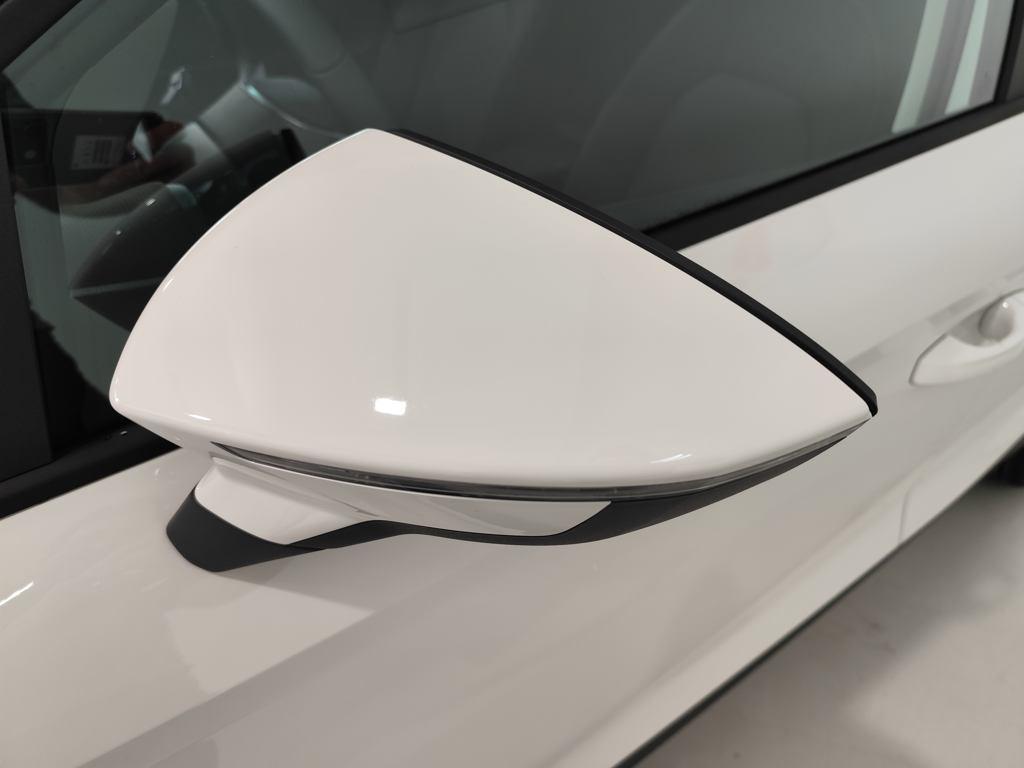 SEAT Arona 1.0 TSI Style XM 85 kW (115 CV) - 12