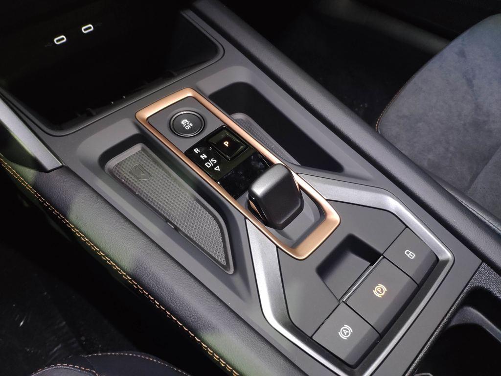 CUPRA Formentor 1.5 TSI e-Hybrid DSG 150 kW (204 CV) - 11