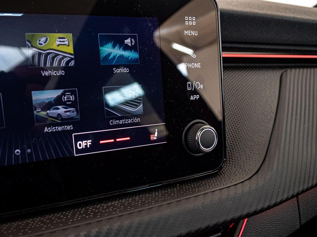 Skoda Kamiq 1.5 TSI Monte Carlo DSG 110 kW (150 CV) - 14