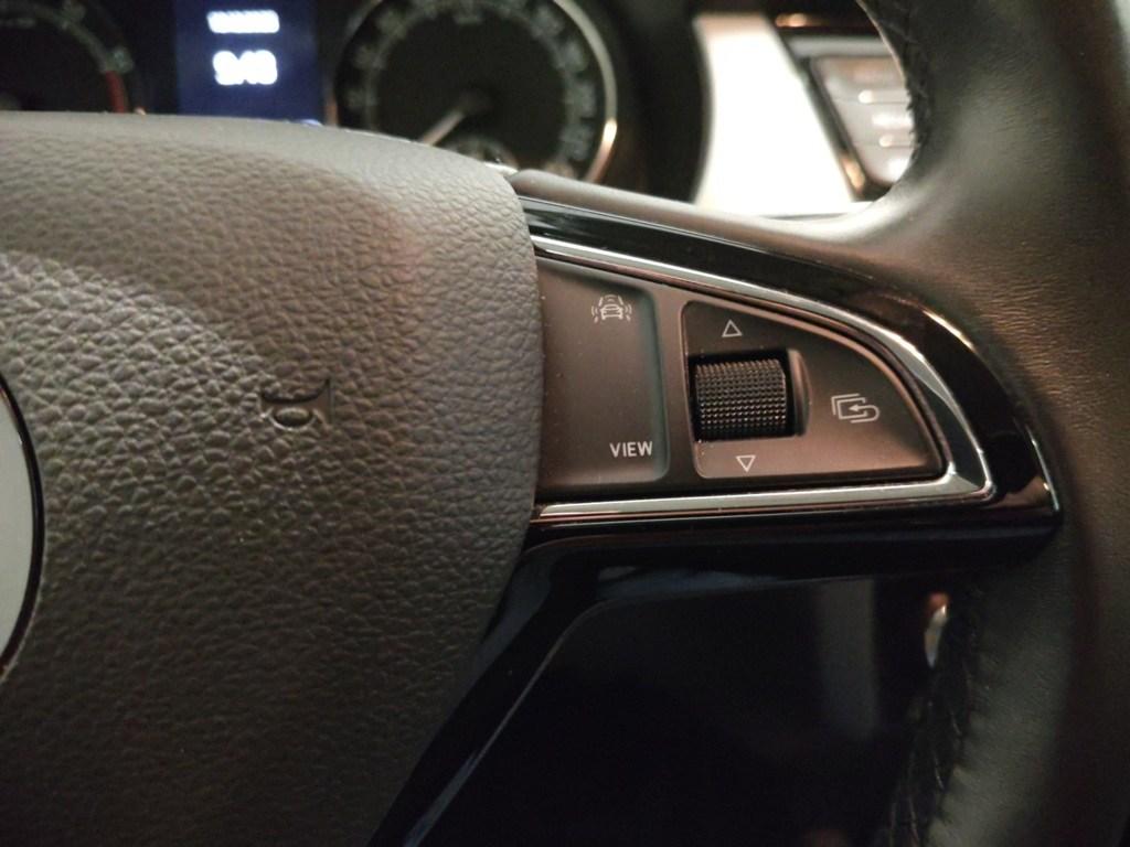 Skoda Fabia 1.0 TSI Ambition Plus 81 kW (110 CV) - 9