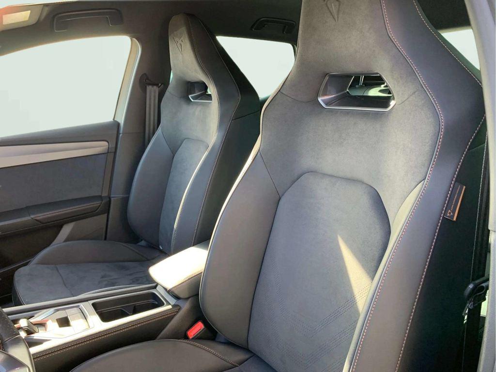 CUPRA León 1.5 TSI e-Hybrid VZ DSG 200 kW (272 CV) - 9