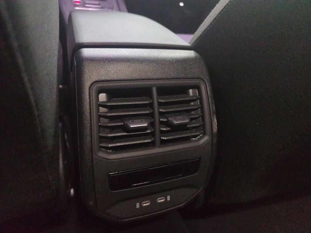 SEAT León ST 2.0 TDI Style XS 85 kW (115 CV) - 8