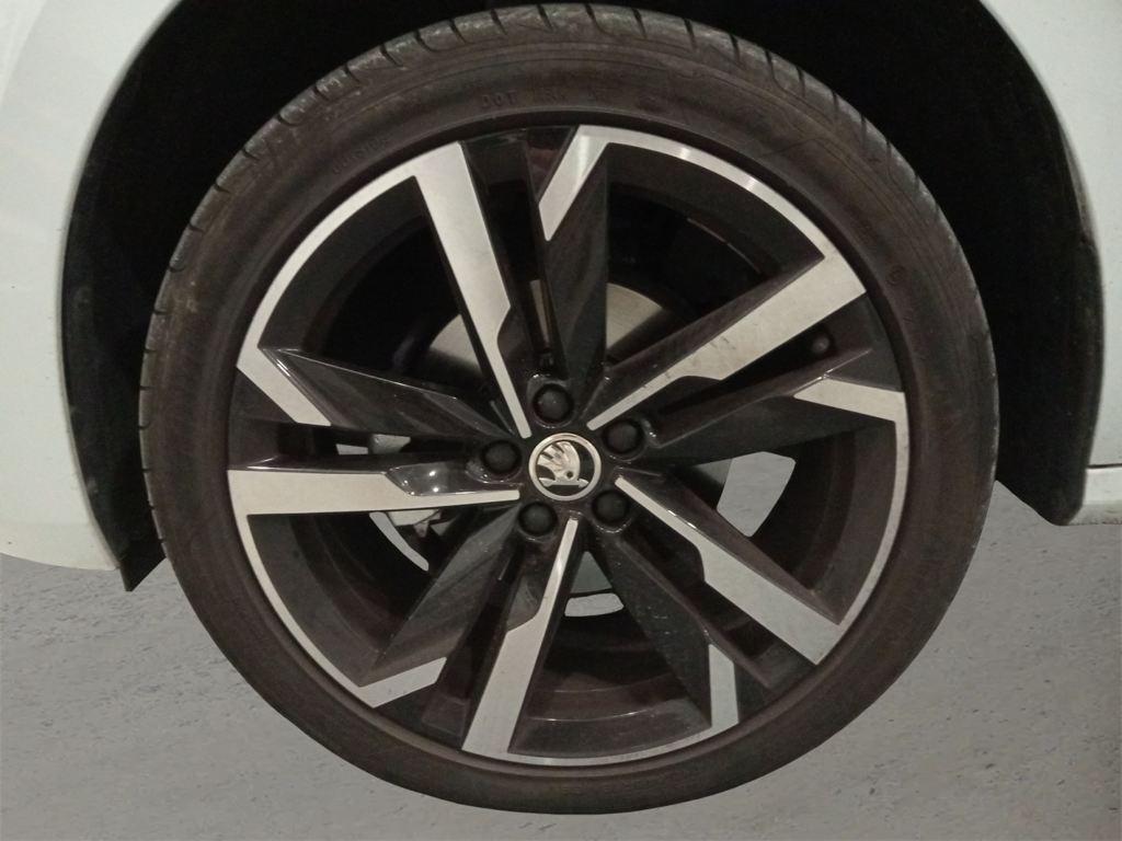 Skoda Kamiq 1.0 TSI Montecarlo DSG 85 kW (115 CV) - 7