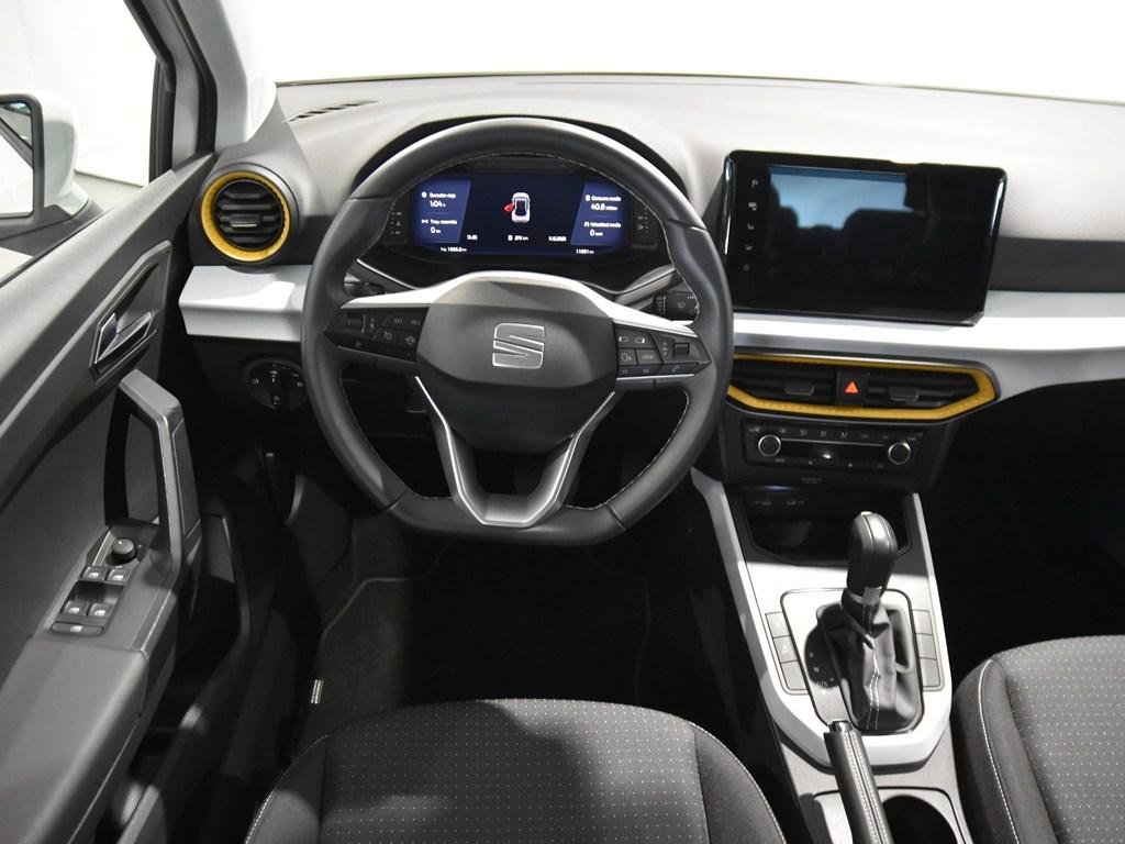 SEAT Arona 1.0 TSI Style XM DSG 85 kW (115 CV) - 9