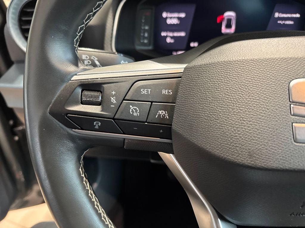 SEAT Arona 1.0 TSI Xperience XL 81 kW (110 CV) - 8