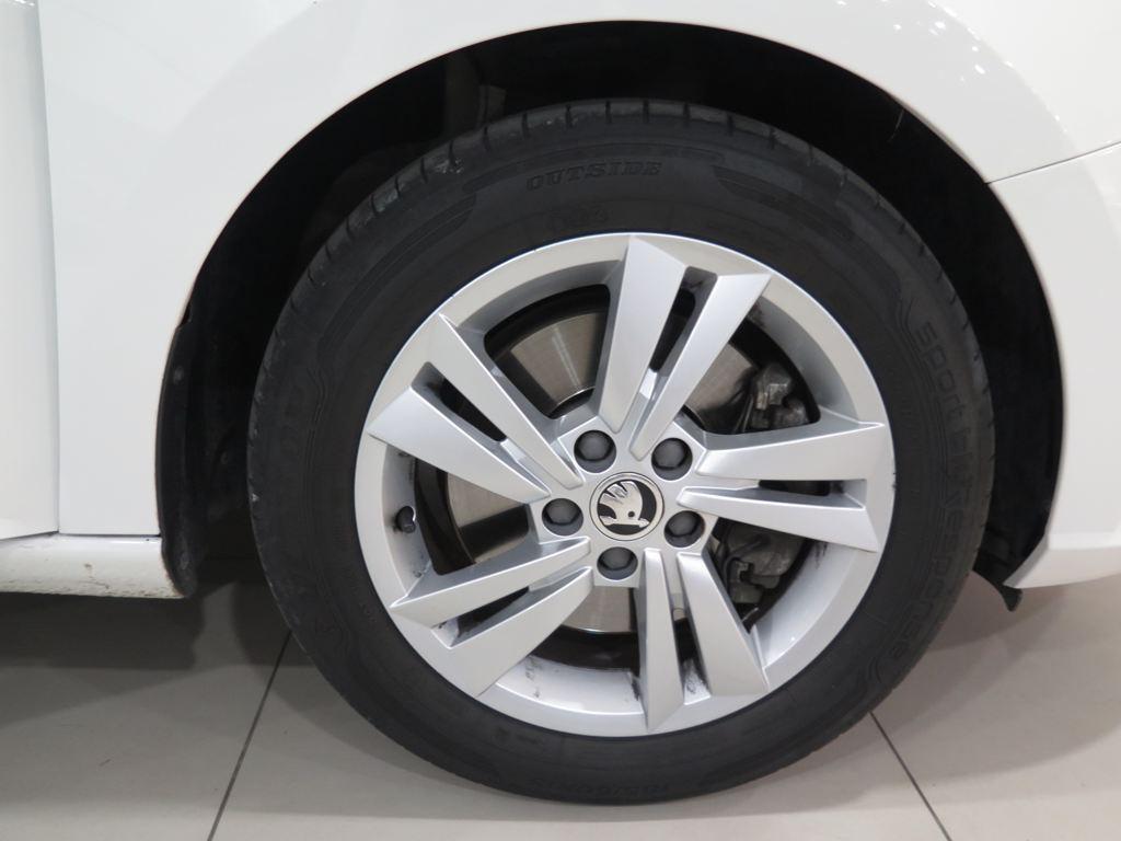 Skoda Fabia 1.0 TSI Ambition Plus DSG 70 kW (95 CV) - 7