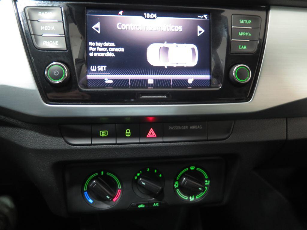 Skoda Fabia 1.0 TSI Ambition Plus DSG 70 kW (95 CV) - 8