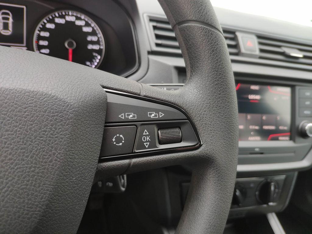 SEAT Ibiza 1.0 MPI Reference 59 kW (80 CV) - 13