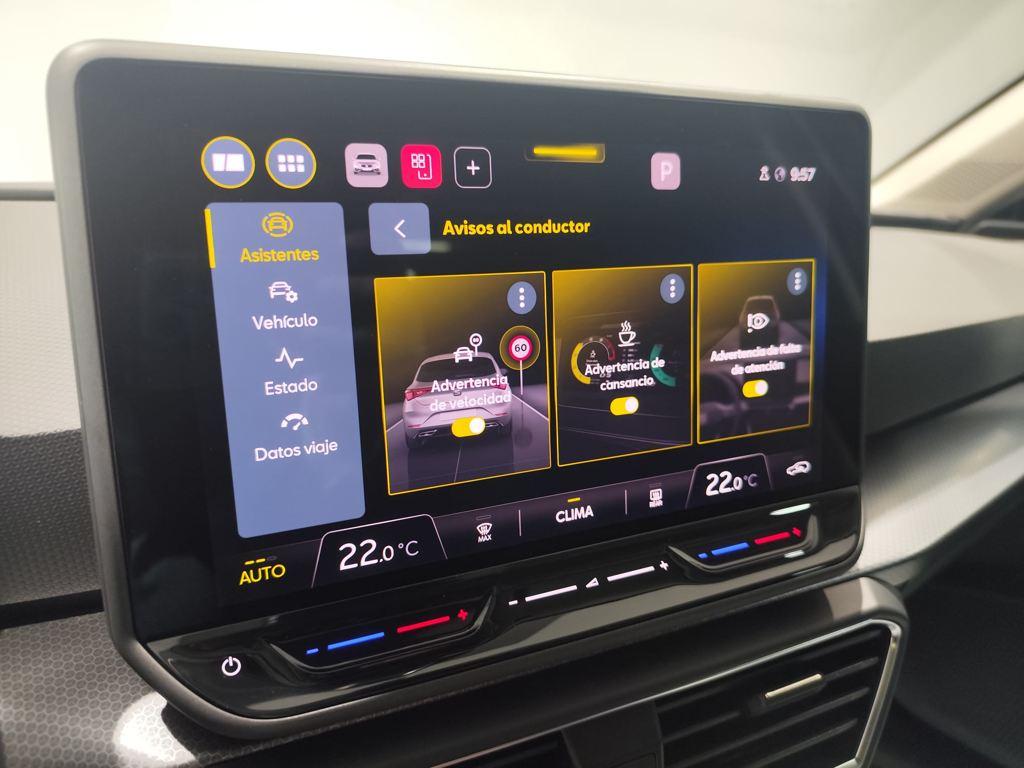 SEAT León 1.5 eTSI Style 25 Aniversario DSG 85 kW (116 CV) - 11